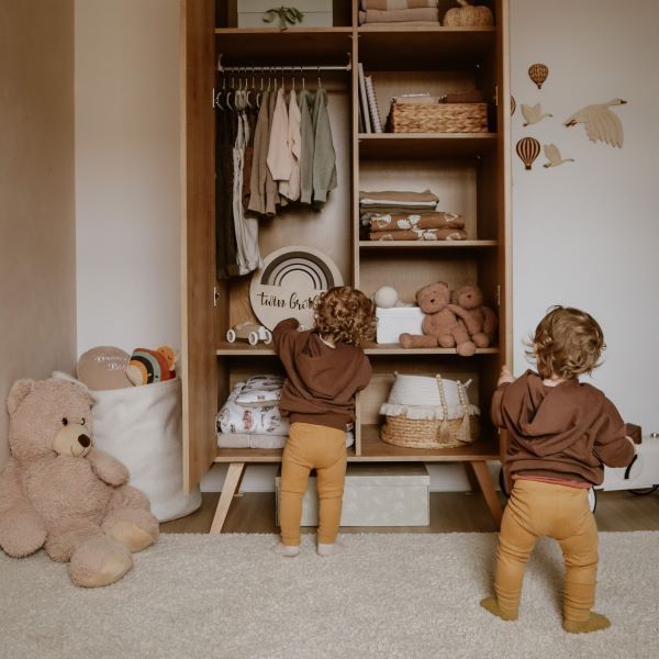 11 creative tips to motivate your kids to tidy up and clean