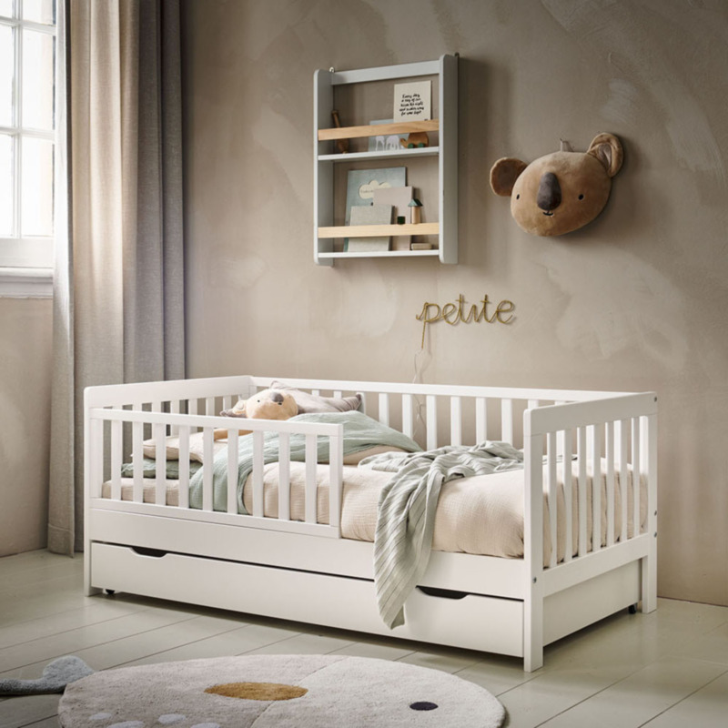Toddler bed VS. Junior bed: What to choose?