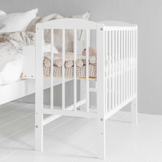 Ensuring Nighttime Safety: Optimal Sleep Solutions for Newborns