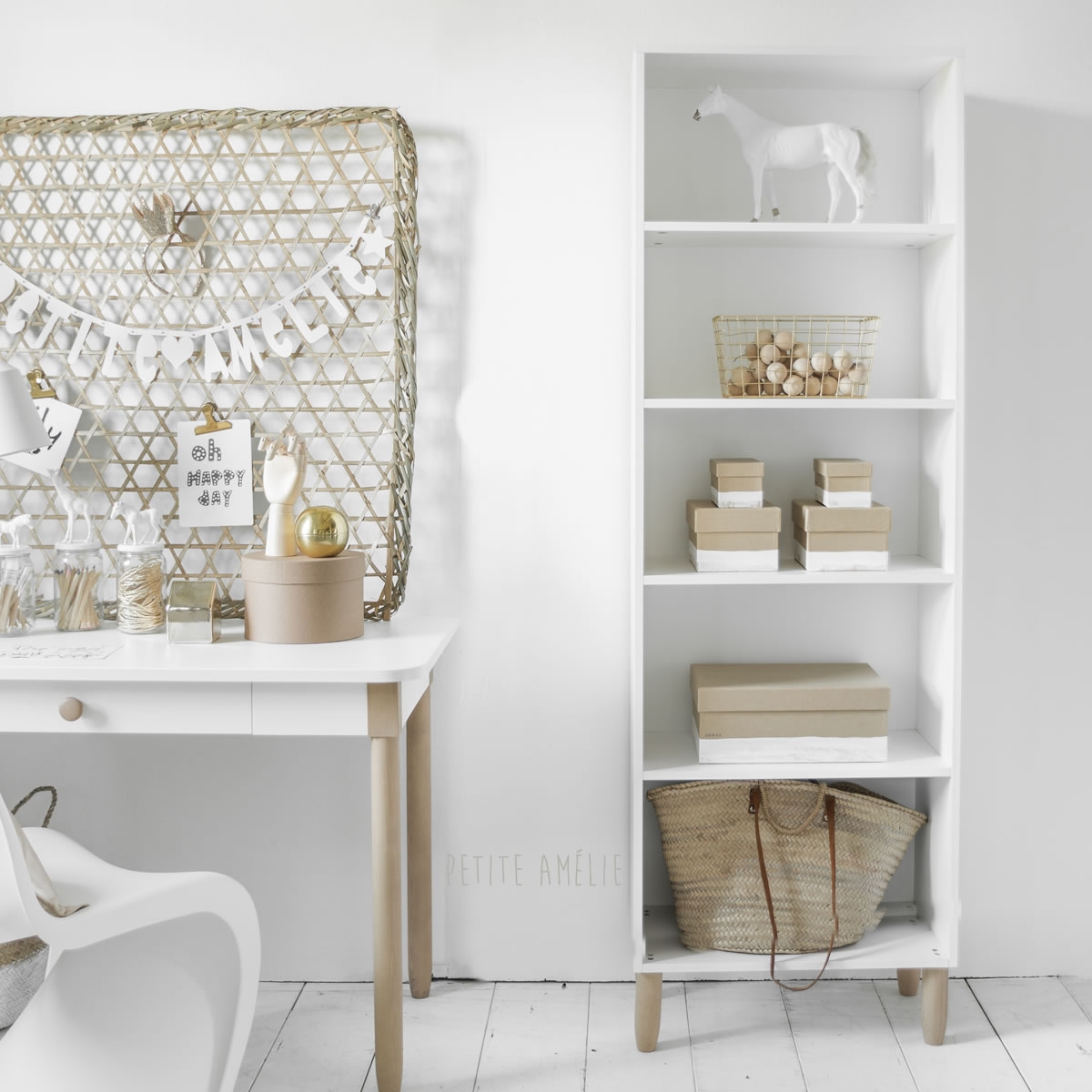 Bookcase white for children's room | «Bocca»