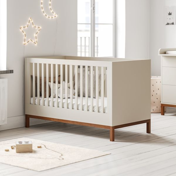 Baby cot bed wood «ROSEAU» in walnut ✔️ Petite Amélie