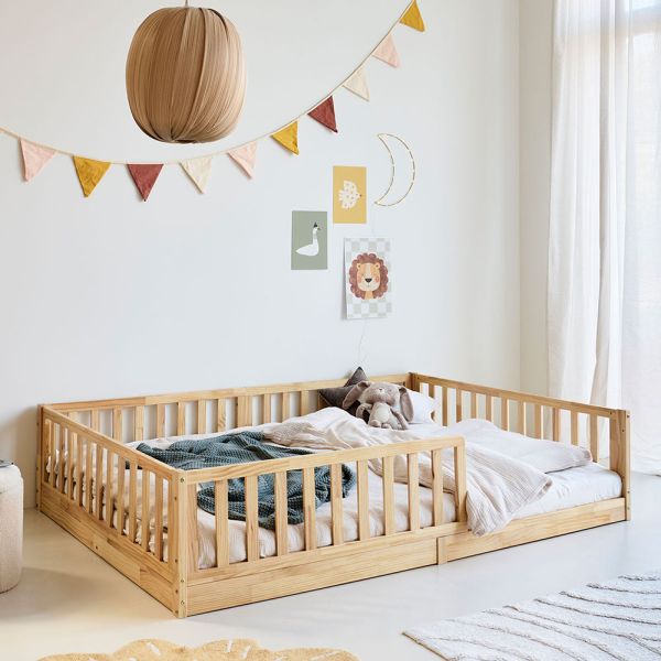 Floor bed made of wood in size 140x200 cm natural from the Nid collection from Petite Amélie