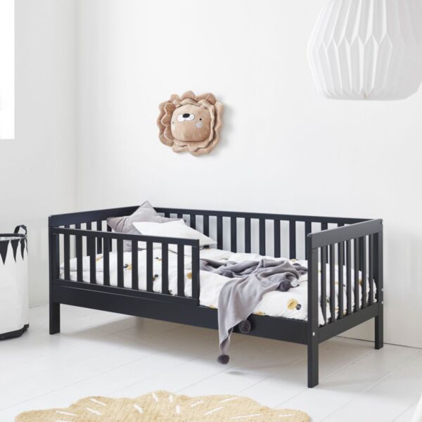 toddler-bed-black-140x70cm-petite-amélie