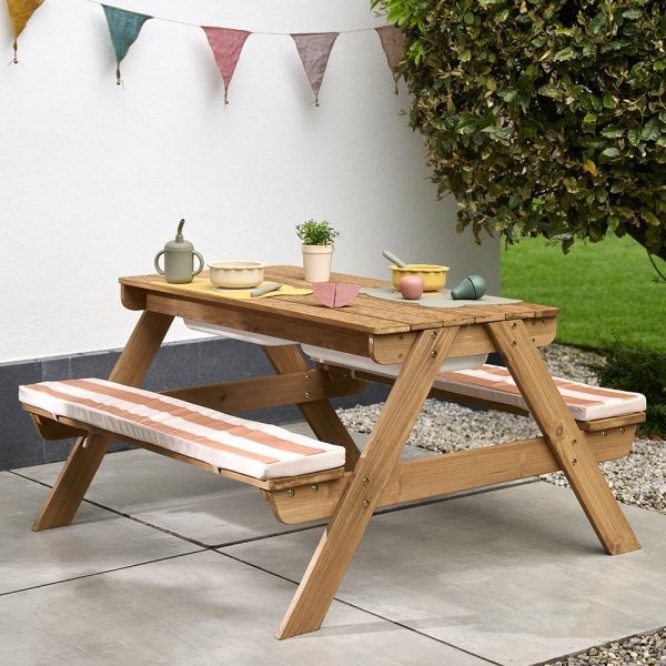 Picknicktafel hout met zandbak en watergedeelte voor kinderen van Petite Amélie