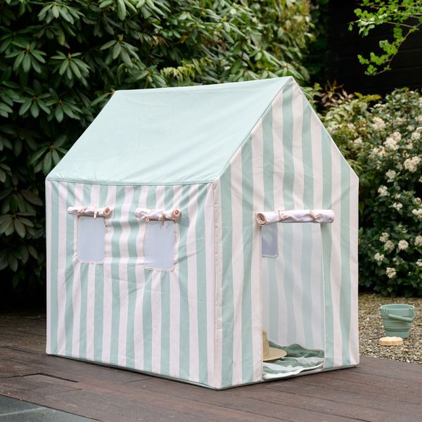 Play tent in green for outdoor house play from Petite Amélie 