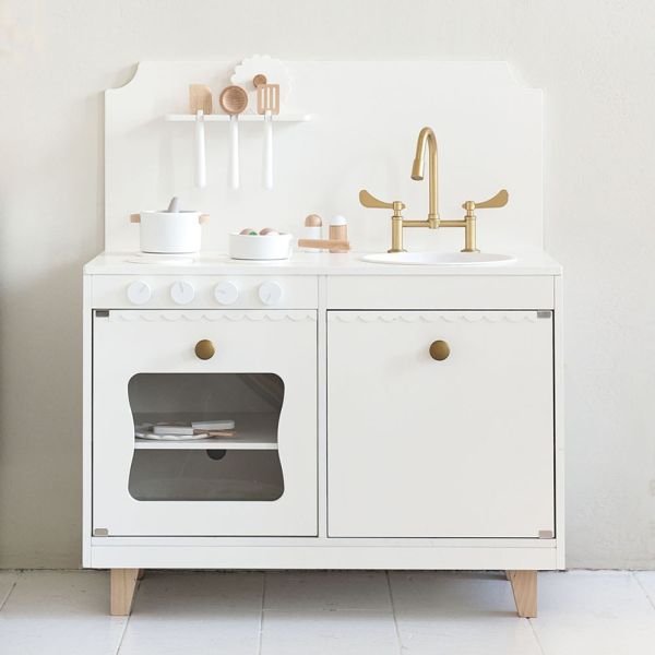 toy kitchen wood sorbier from Petite Amélie white