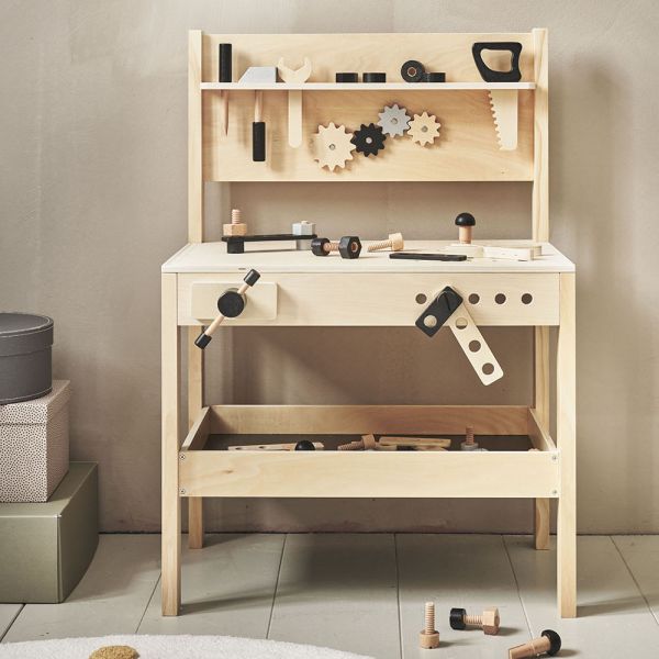 Workbench | Natural wood look with black detail