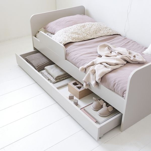 Trundle drawer beige Nuage wood toddler room Petite Amélie