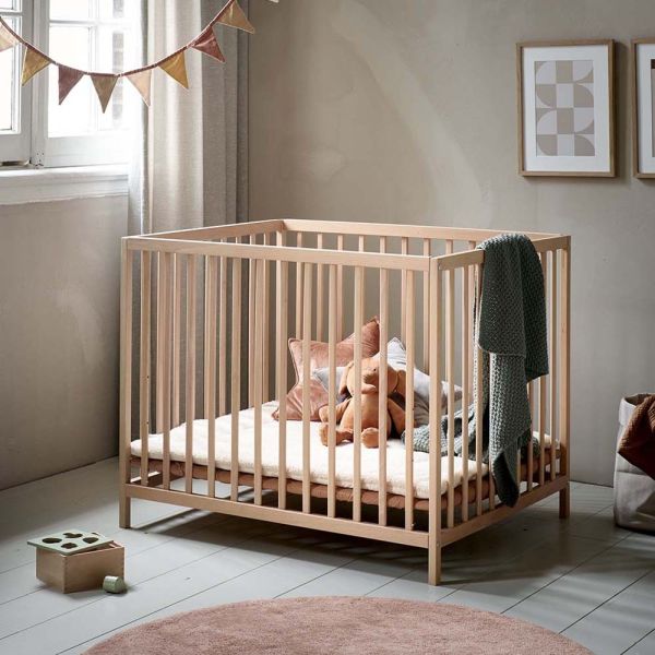 Wooden playpen babies natural wood adjustable height Petite Amelie 