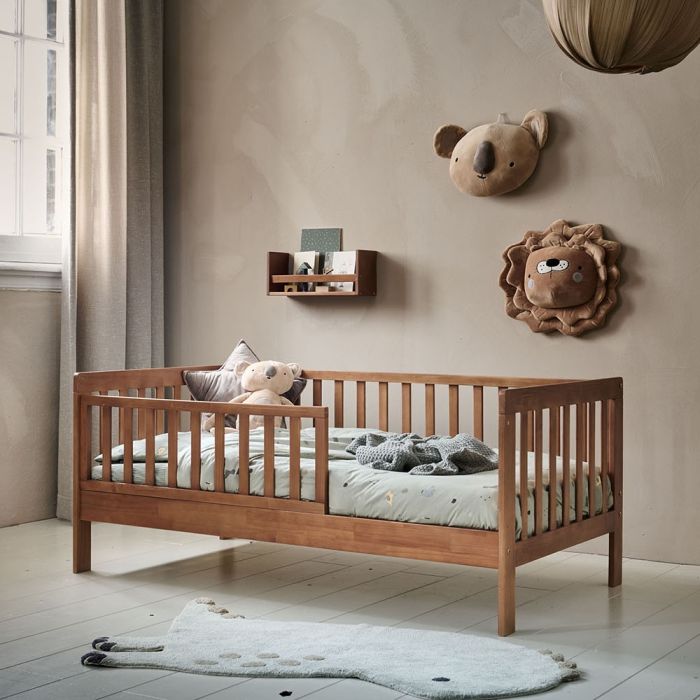 Toddler bed 70 x 140 cm «PLUME» in walnut ️ Petite Amélie