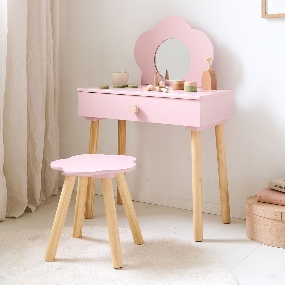 Small childrens dressing table hotsell