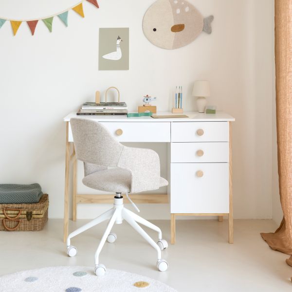 KIDS ROOM