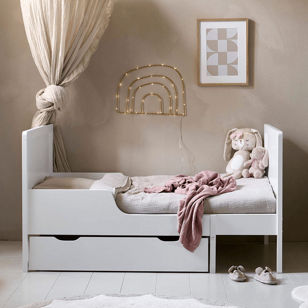 Extendable bed best choice for toddler by Petite Amélie