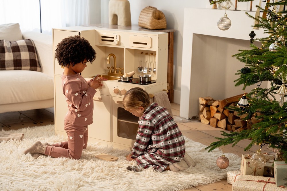 Play kitchens